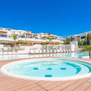 Vida Feliz: Beachside Luxury With Sea Views , La Cala De Mijas Spain